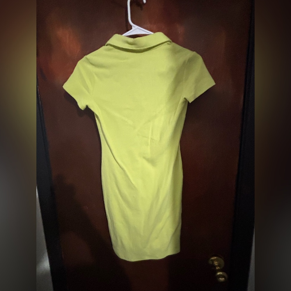 Forever 21 Light Lime Polo-Style Shift Dress - Picture 2 of 3